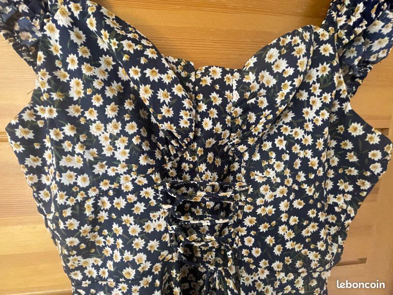 Robe fleurie dos smocké (image 2)