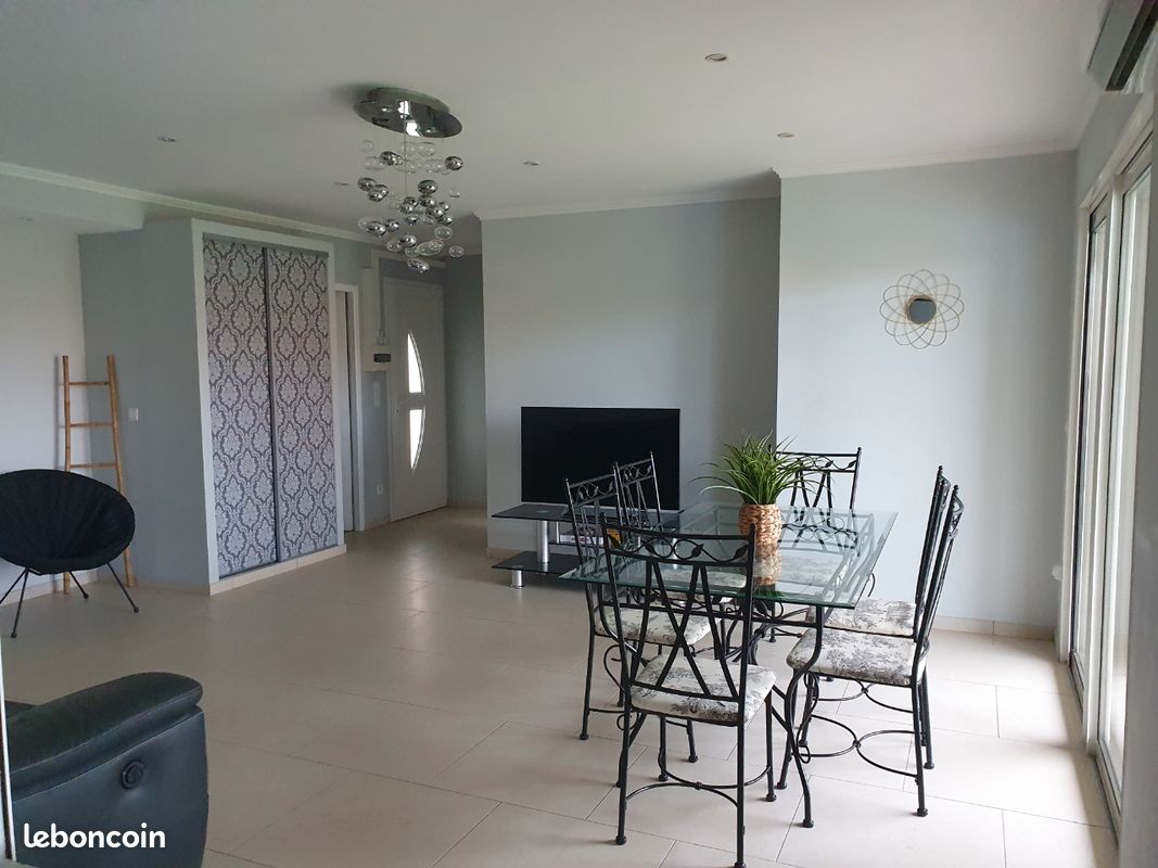Maison 5 pièces 75 m² · à Vias · 75 m² · 1 350 €/mois