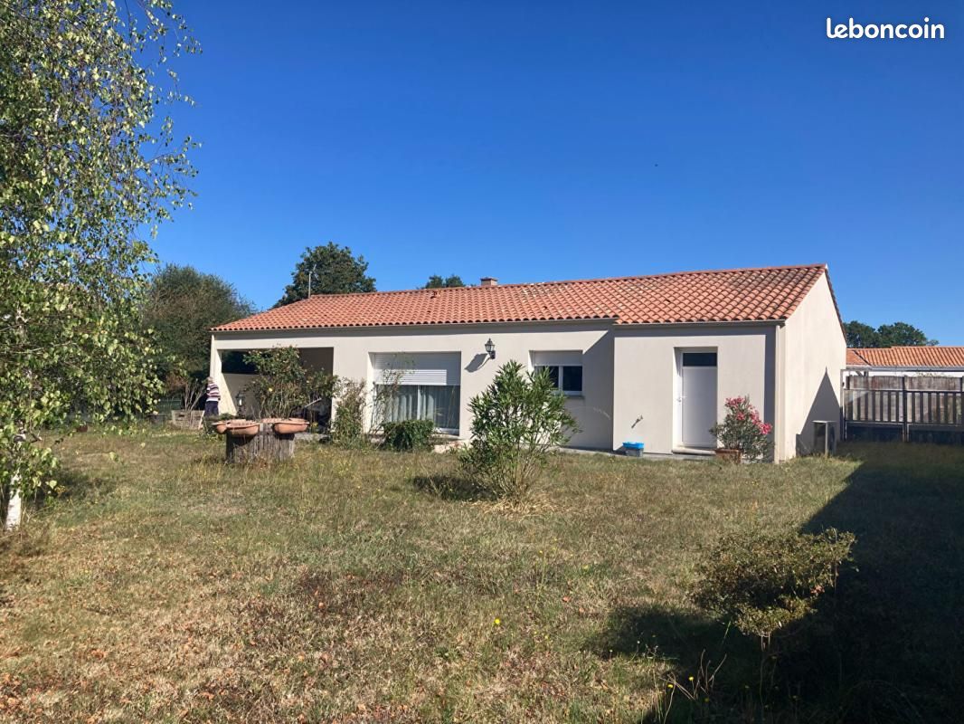Maison 6 pièces 117 m² · à Froidfond · 117 m² · 271 500 €