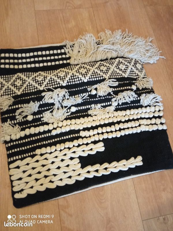 Housse de coussin et tapis neufs thème bohème (image 2)