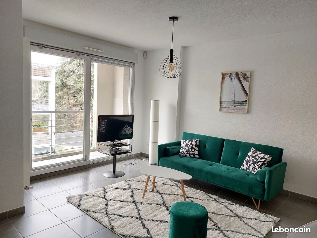Appartement 2 pièces 43 m² · à Tassin-la-Demi-Lune · 43 m² · 891 €/mois