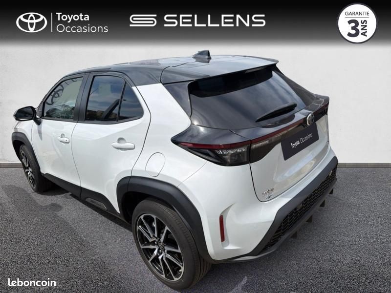 Toyota Yaris Cross 116h GR Sport MY22 (image 2)