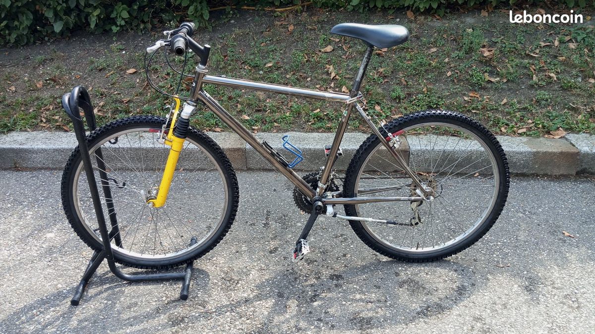 Vélo VTT (image 1)