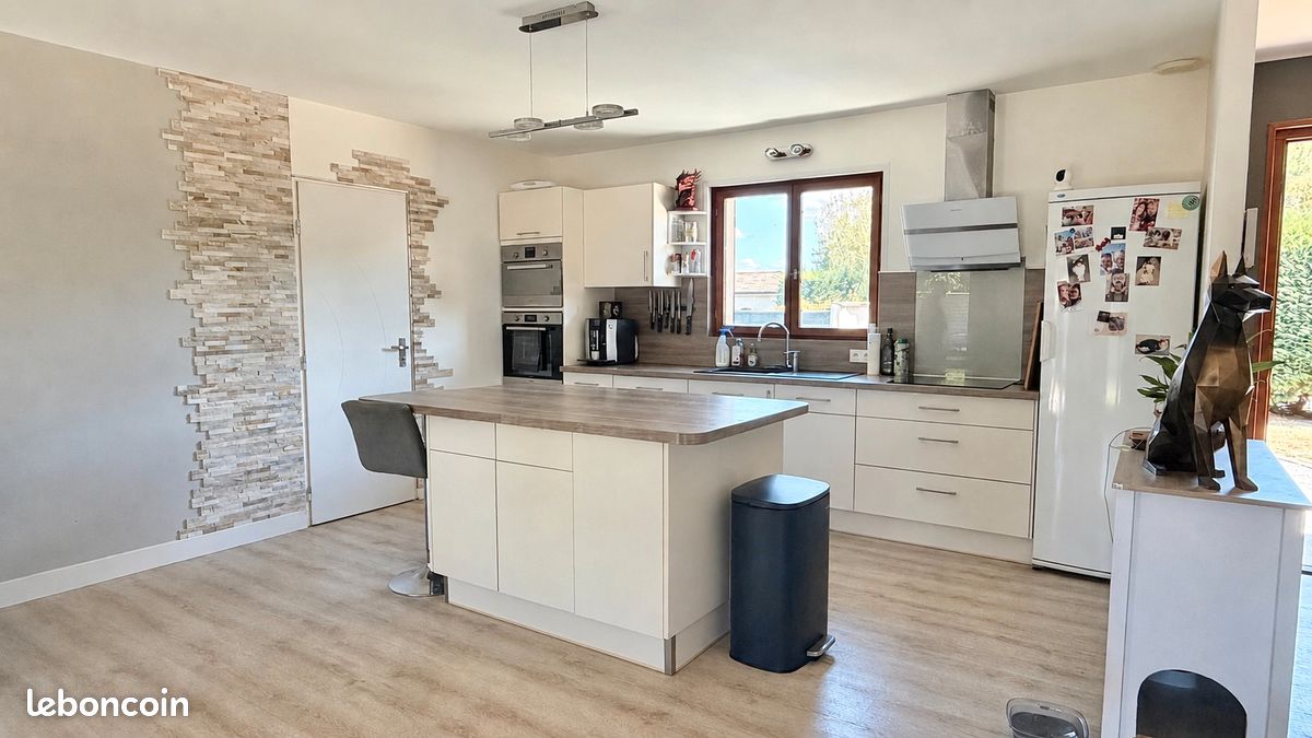 Maison 4 pièces 80 m² · à Sadirac · 80 m² · 263 000 €