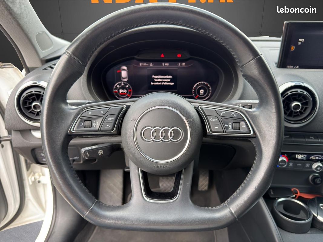 AUDI A3 Sportback 1.6 30 TDI - 116 - BV S-Tronic 7 Design luxe (image 10)