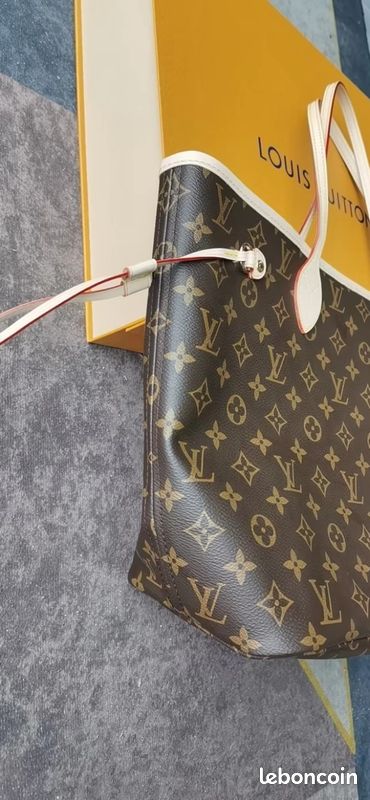 Sac à bandoulière Louis Vuitton (image 2)