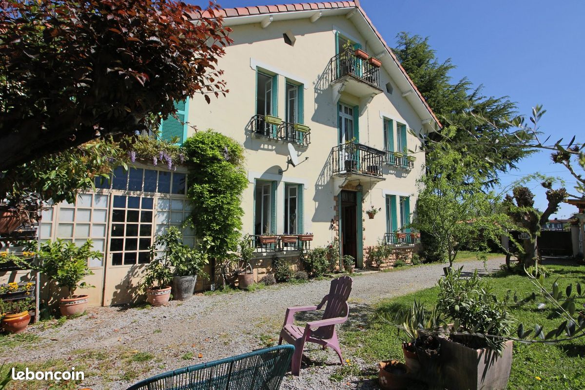 Maison 8 pièces 150 m² · à Gourdan-Polignan · 150 m² · 189 000 €