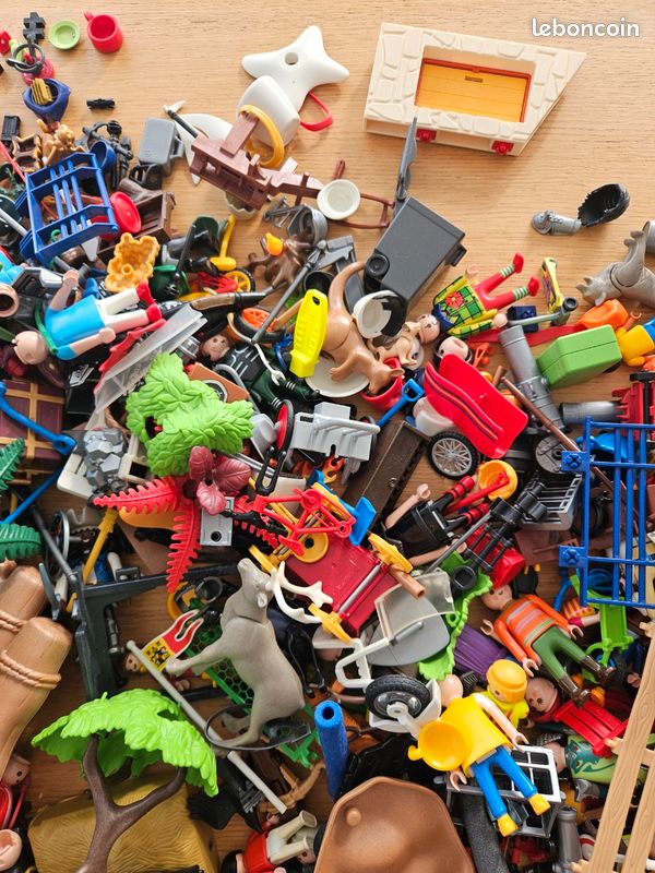 Gros lot de playmobil en vrac (image 4)