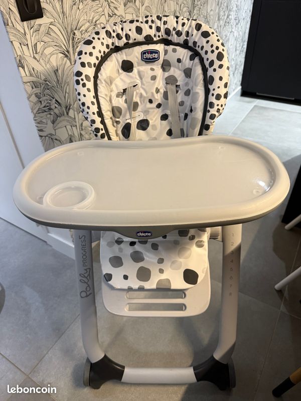 Chaise haute bébé évolutive Chicco (image 1)