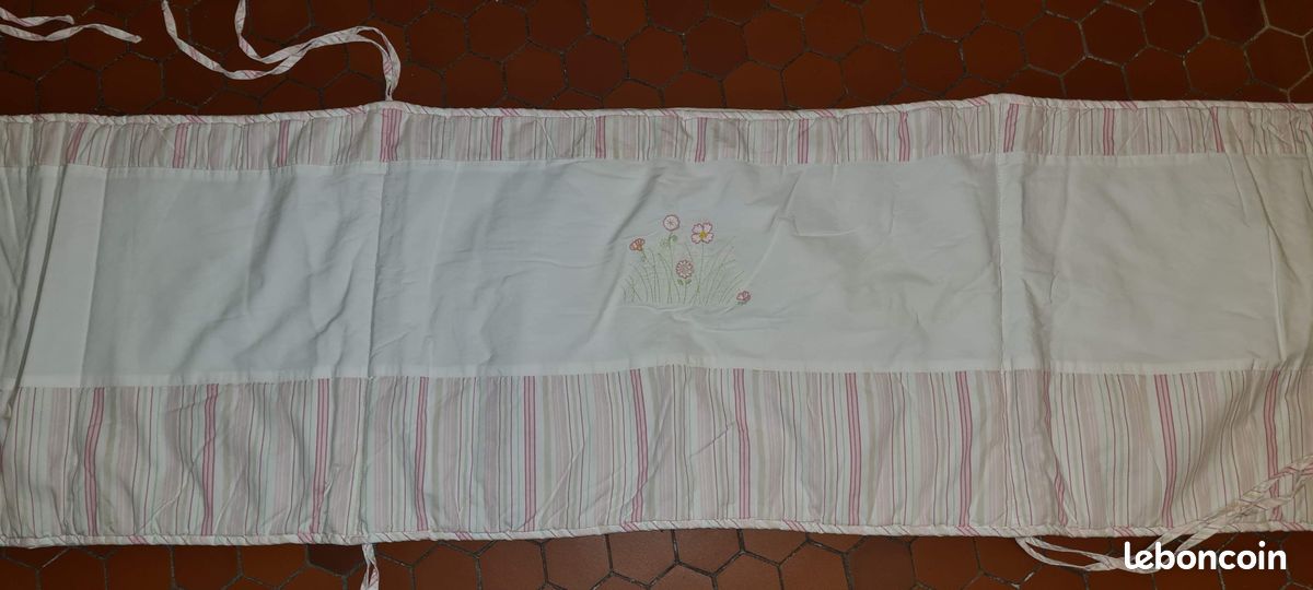 Tour de lit bébé Obaibi Okaidi (image 1)