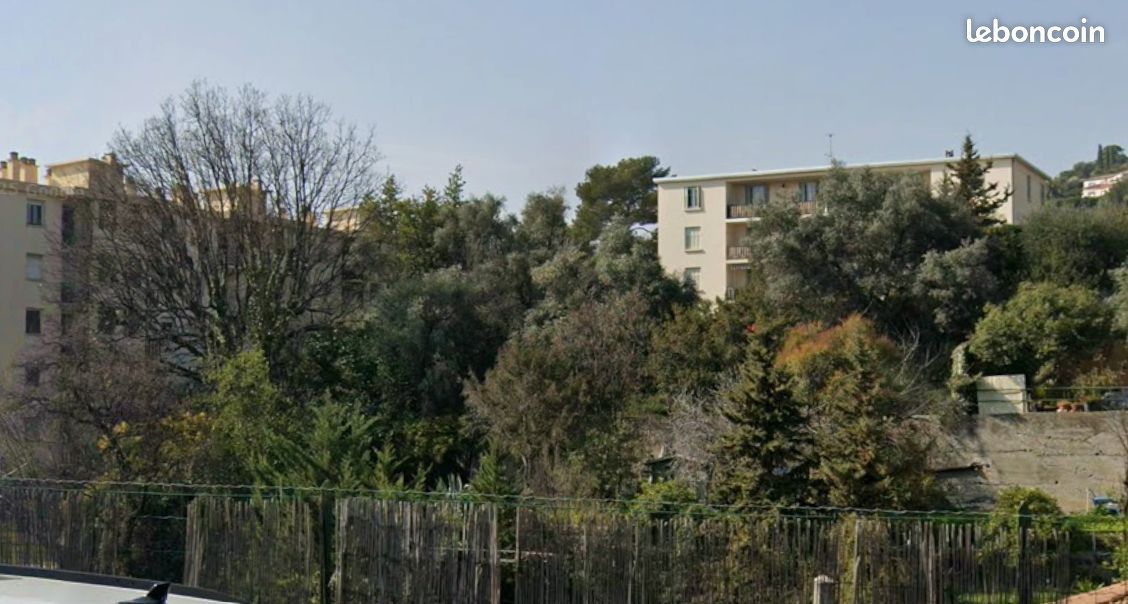 Terrain 875 m² Nice · 680 000 €