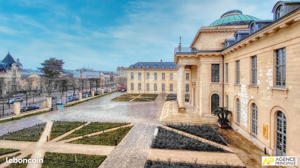 Appartement 3 pièces 52 m² · à Versailles · 52 m² · 599 000 €