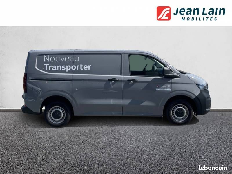 Volkswagen Transporter FOURGON VAN L1H1 2.0 TDI 150 BVM6 BUSINESS (image 4)
