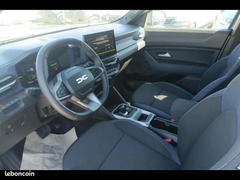 Dacia Duster hybrid 140ch Journey (image 28)