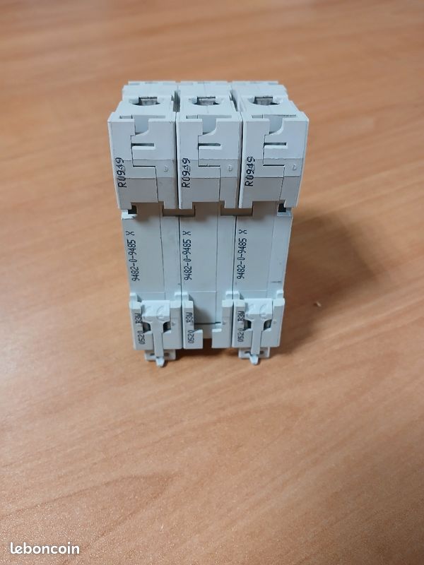 Disjoncteur Schneider Electric (image 4)