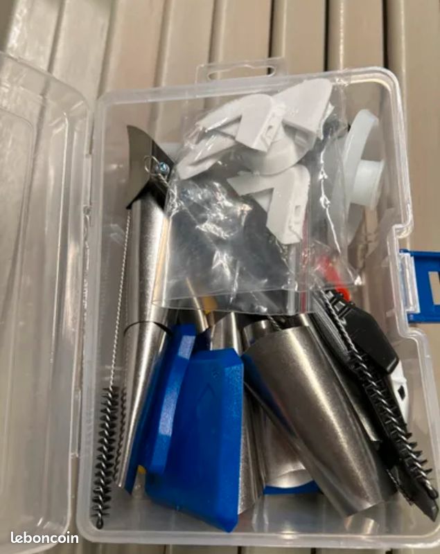 Kit pour joint silicone (image 1)