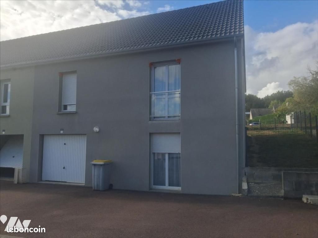 Maison 4 pièces 94 m² · à Montsenelle · 94 m² · 694 €/mois