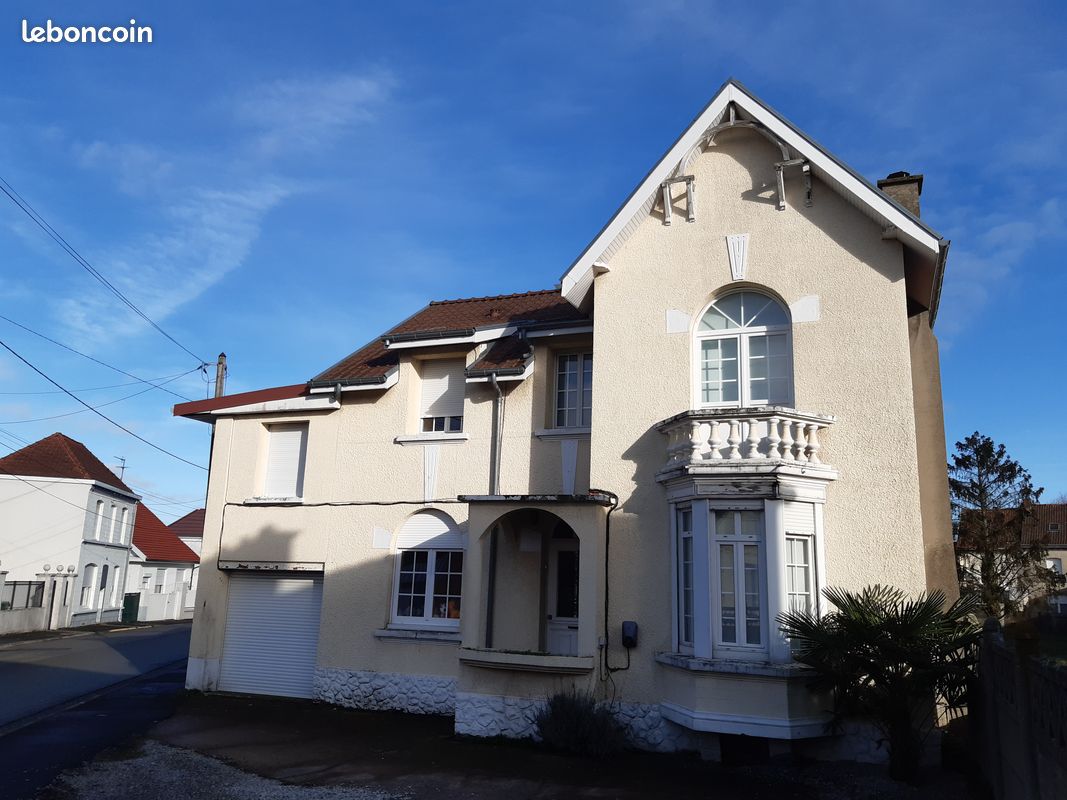 Parking 6 pièces 130 m² · à Noeux-les-Mines · 130 m² · 207 000 €