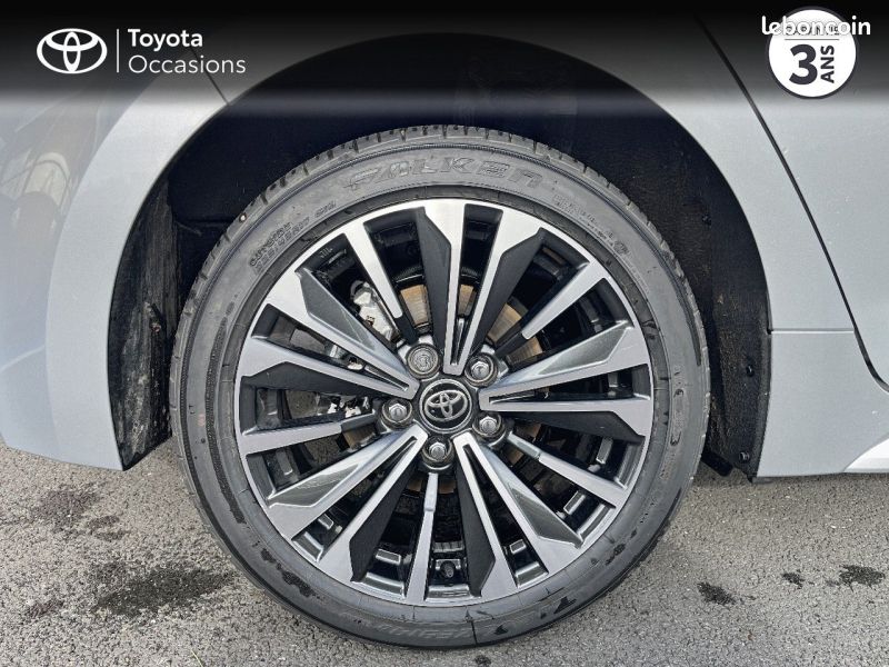 Toyota Corolla 1.8 140ch Design Pack Confort (image 16)