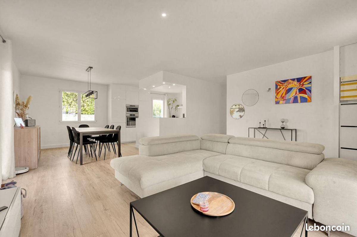 Maison 4 pièces 89 m² · à Saint-Geniès-Bellevue · 89 m² · 350 000 €