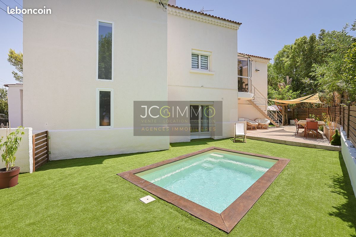 Maison 9 pièces 363 m² · à Toulon · 363 m² · 920 000 €