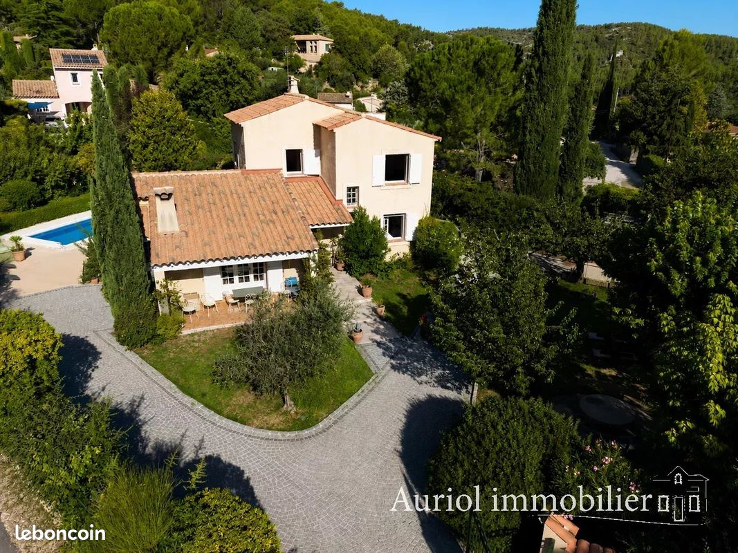 Maison 5 pièces 145 m² · à Auriol · 145 m² · 640 000 €