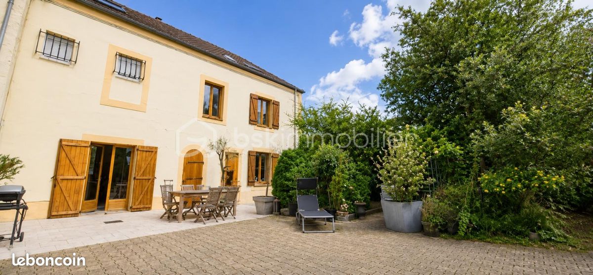 Maison 5 pièces 130 m² · à Mennecy · 130 m² · 290 000 €