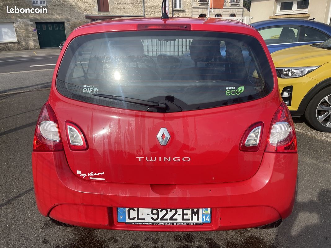 Renault TWINGO II 1.2 LEV 16V 75CH AUTHENTIQUE ECO² (image 4)