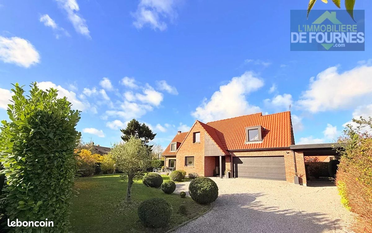 Maison 9 pièces 196 m²