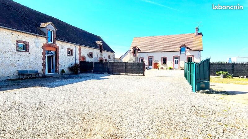 Maison 7 pièces 175 m² · à Chartres · 175 m² · 397 000 €