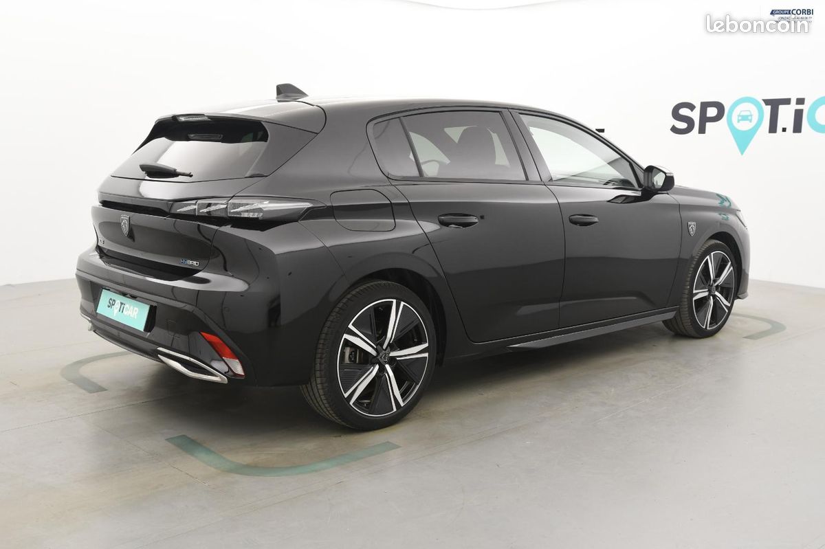 PEUGEOT 308 PHEV 180 e-EAT8 GT +VISIO 360 (image 10)