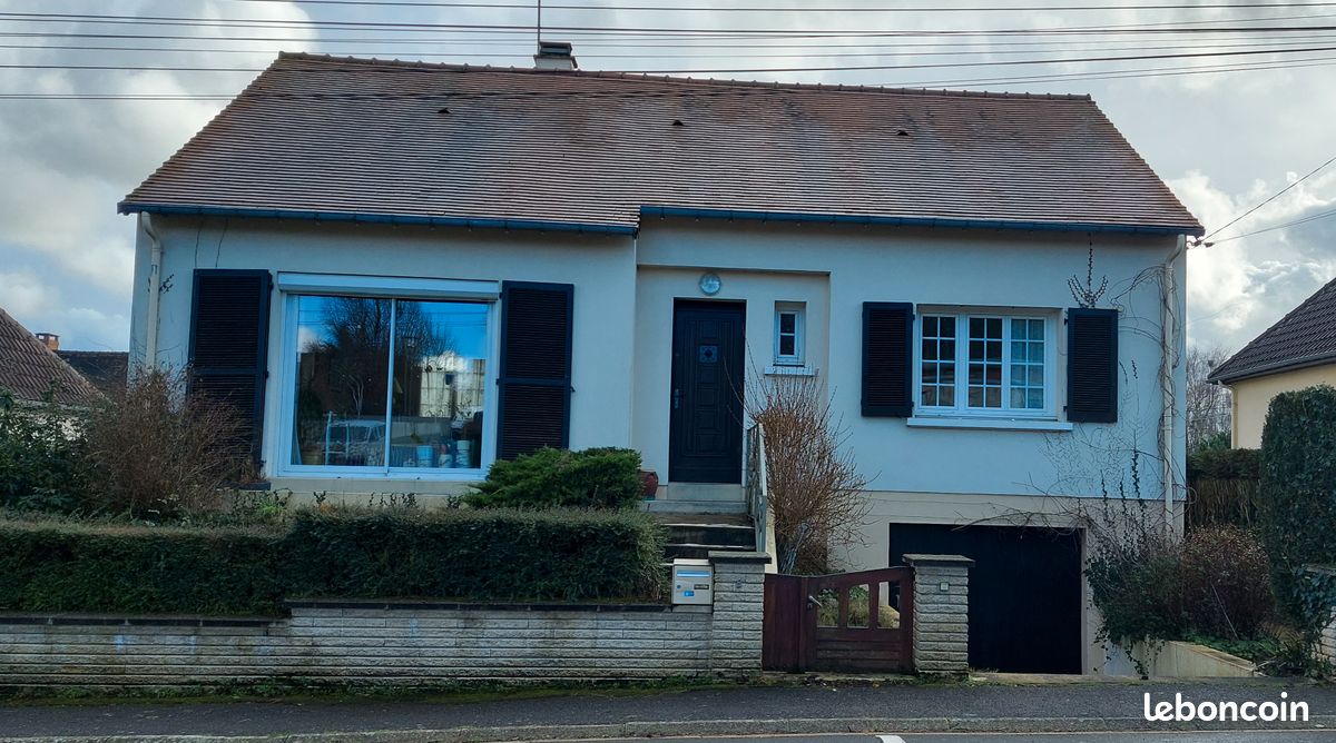 Maison 7 pièces 117 m² · à Yvré-l'Évêque · 116,7 m² · 225 000 €
