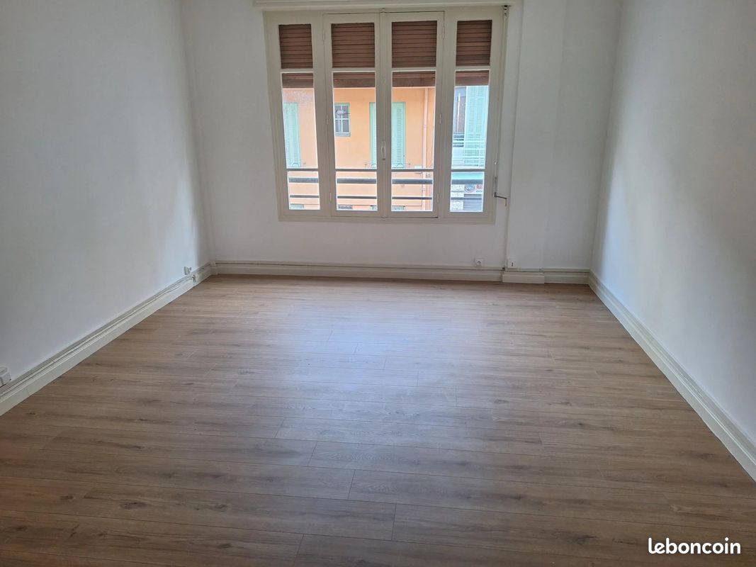 Appartement 3 pièces 66 m² · à Nice · 66 m² · 215 600 €