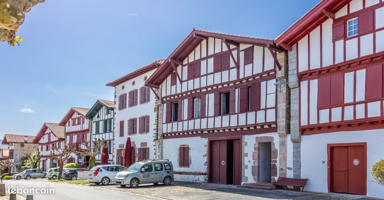 Propriété 8 pièces 270 m²