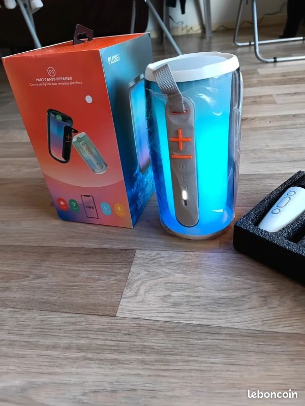 Cassa JBL Pulse 6 | Altoparlante Bluetooth Portatile Con Luci E USB-C