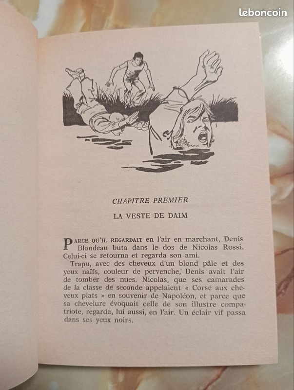 Le rendez-vous de Brasilia, Sorensen, bibliothèque verte (image 3)