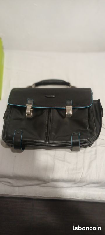 Sac en cuir de marque (image 1)