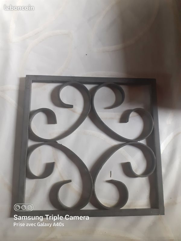 Grille de porte (image 1)