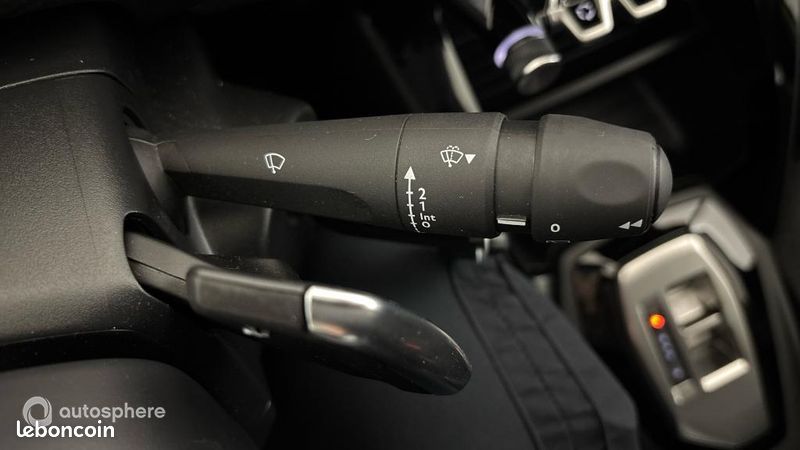 Peugeot 208 1.2 Hybrid 100ch Active e-DCS6 (image 23)