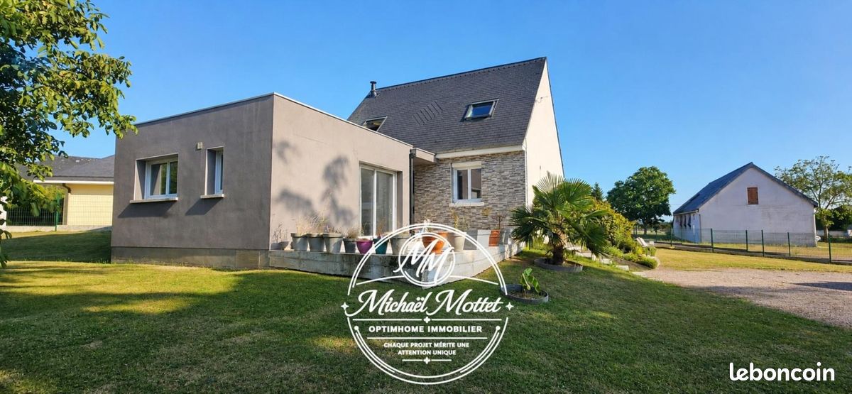 Maison 7 pièces 138 m² · à Bourg-Achard · 138 m² · 310 500 €