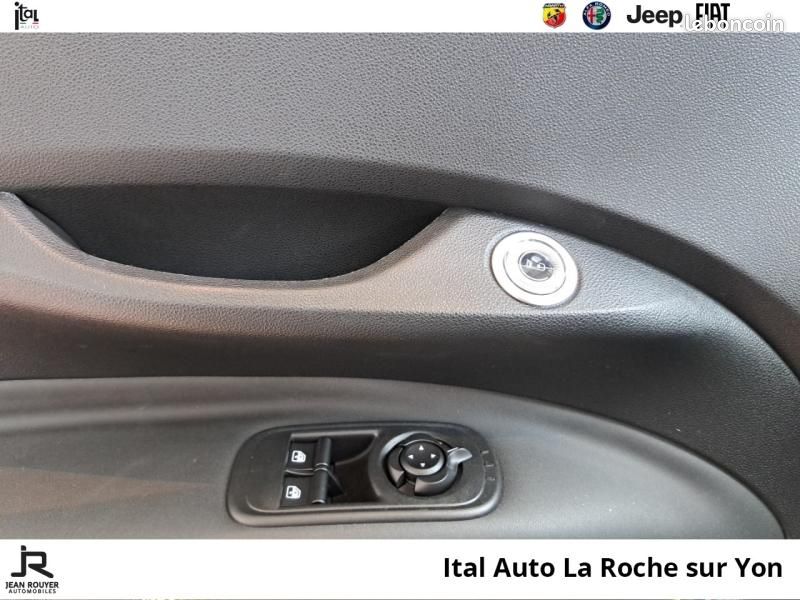 Abarth 500 e 155ch 42kWh Pack 4cv (PRIME CEE 3600 DEDUITE) (image 17)