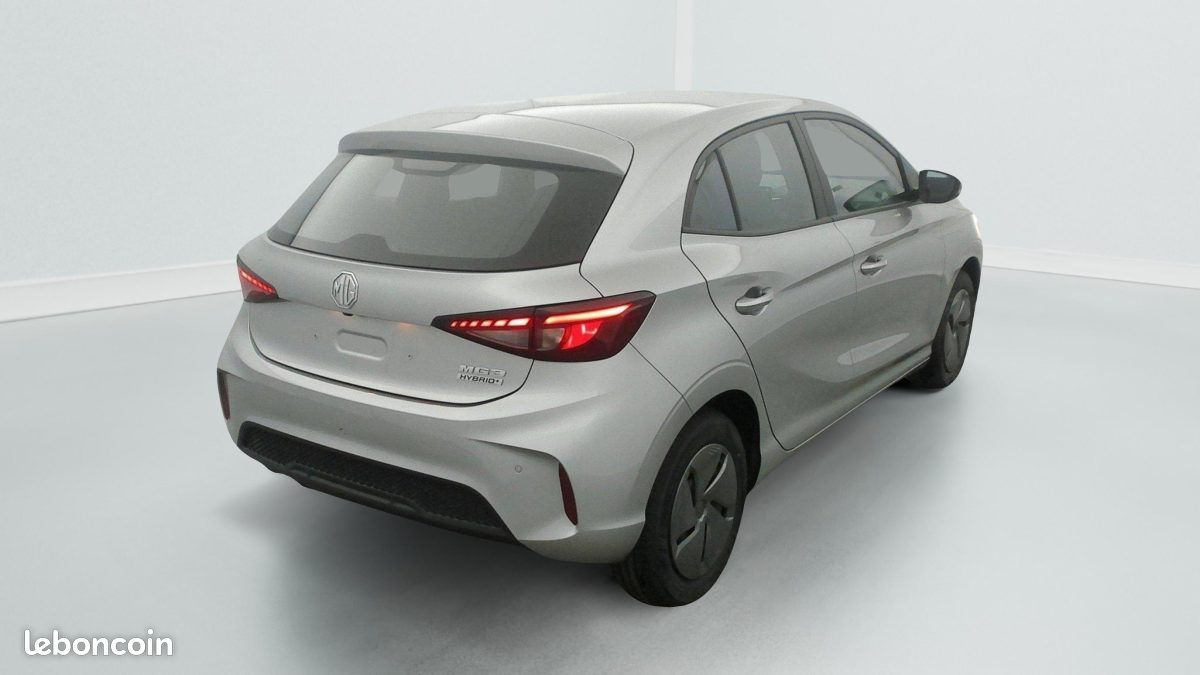 Mg mg3 1.5 l hybrid+ 195 ch standard 2026 (image 4)