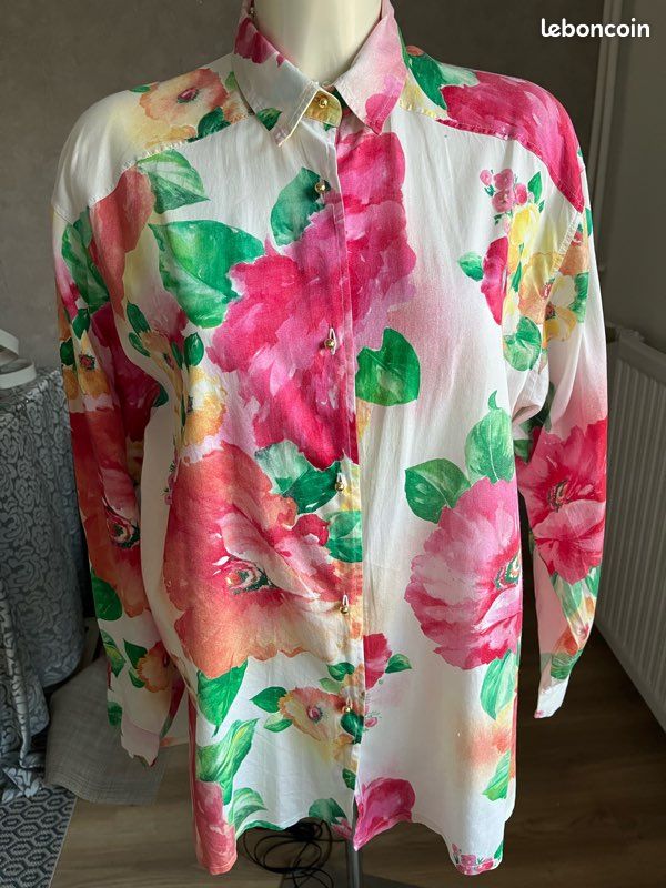 Chemisier Vintage En Soie Fleuri - Taille 44, Italie, Manches Courtes, Bleu Floral