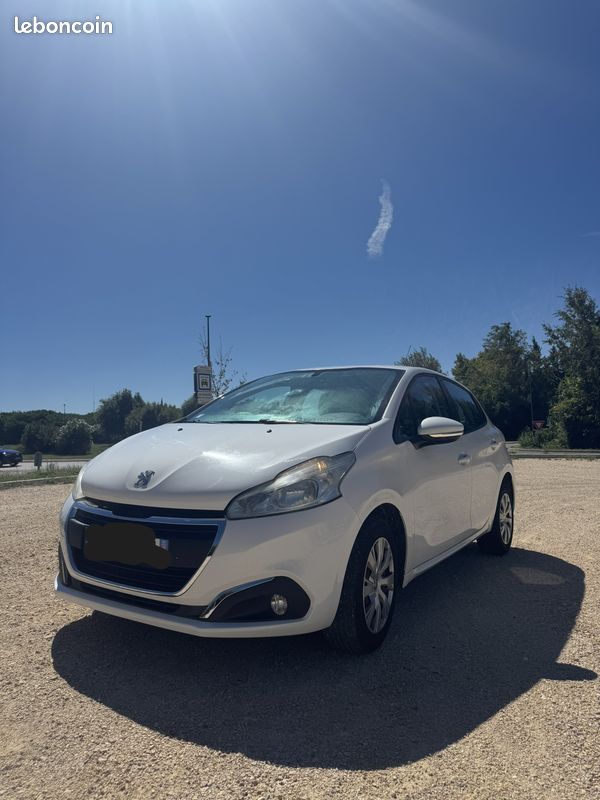 Peugeot 208 II Phase 2 - 1.5 BlueHDi 102 ch - garantie 6 mois [Distribution faite pour la vente, CT OK] (image 1)