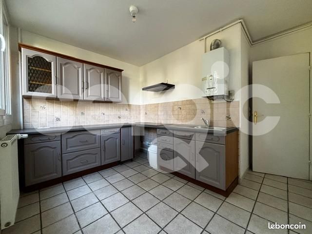 Appartement 3 pièces 67 m² · à Compiègne · 67 m² · 810 €/mois