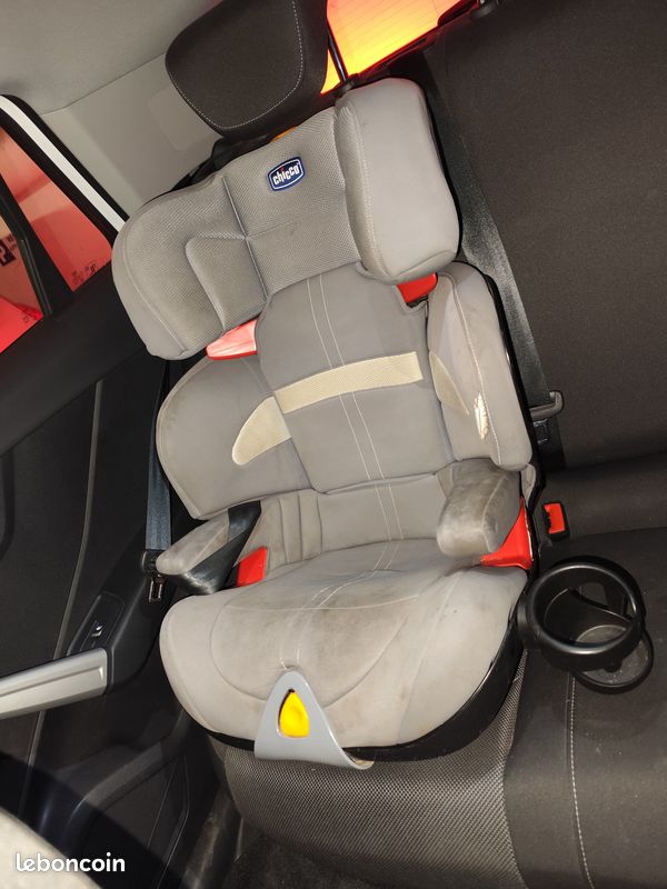 Siège ISOFIX Chicco (image 1)