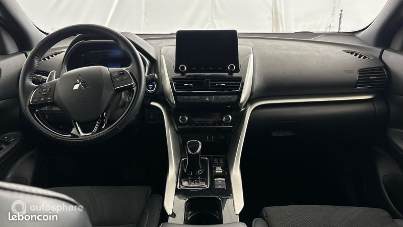 Mitsubishi Eclipse Cross 2.4 MIVEC PHEV 188ch Business 4WD (image 11)