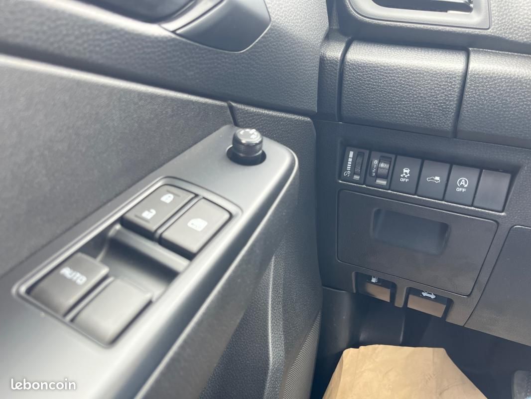 Isuzu D-max *31 658 HT* N60 SPACE CAB 1.9 164 CH 4X4 BVA B (image 24)