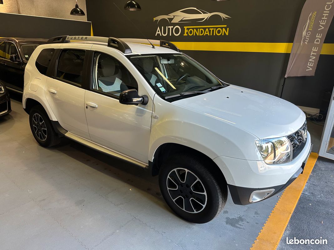 Dacia Duster 1.5 DCI 110CH BLACK TOUCH 2017 4X2 Occasion VOREPPE (Isere) -  n°5287436 - HELP CAR