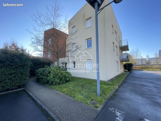 https://img.leboncoin.fr/api/v1/lbcpb1/images/ee/d1/91/eed191c4bf1b7a68ec6819224157bb64de5e0b4d.jpg?rule=ad-image